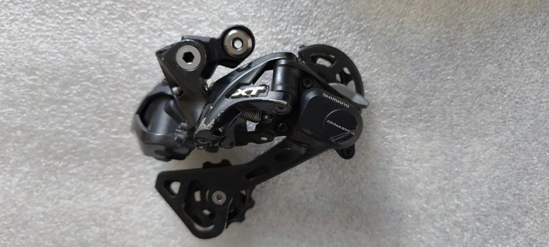 Shimano XT RD-M8050 GS Di2 přehazovačka 