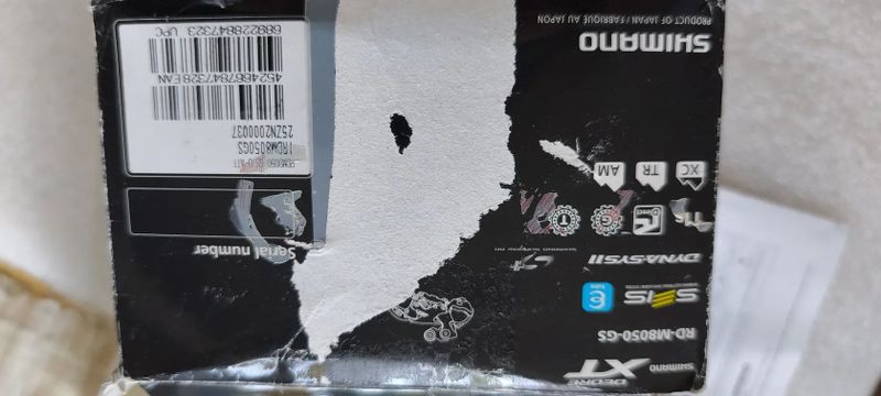 Shimano XT RD-M8050 GS Di2 přehazovačka 