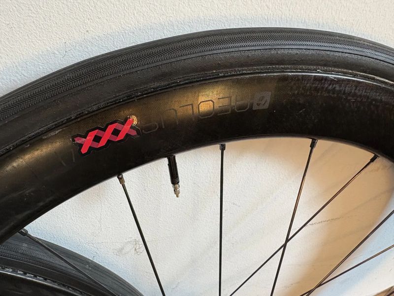 Galusková silniční kola Bontrager Aeolus XXX