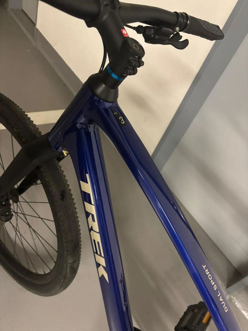 Trekingové kolo Trek Dual Sport 3, vel M