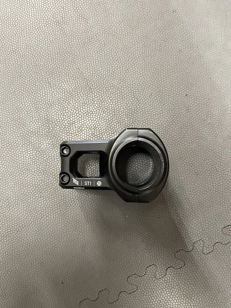 Title MTB ST1 35/40mm