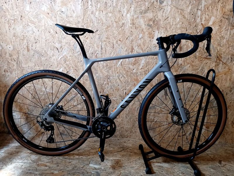 CANYON GRIZL CF SL 8 velikost L 