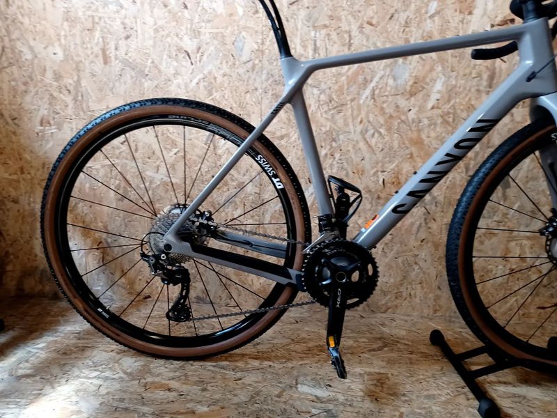 CANYON GRIZL CF SL 8 velikost L 