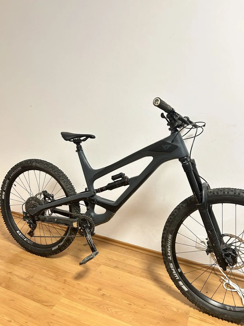 Yt capra cf pro