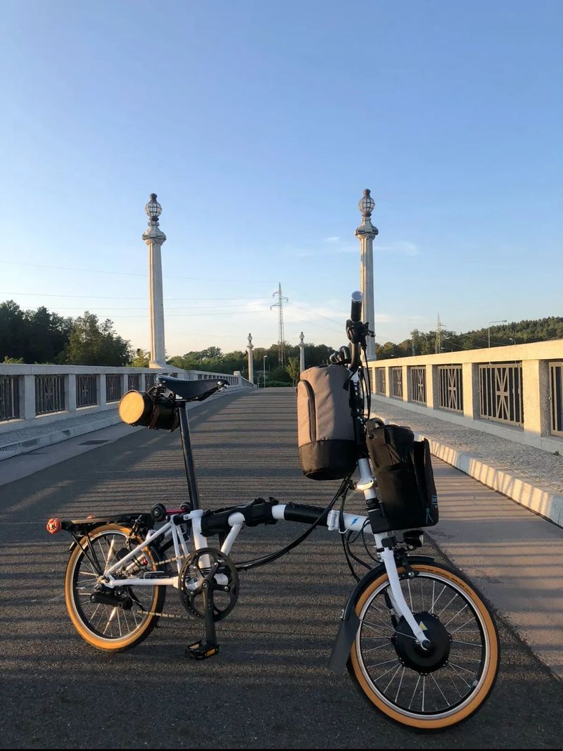 Brompton Electric H6LD (2020) bílý | elektrické, skládací | TOP STAV