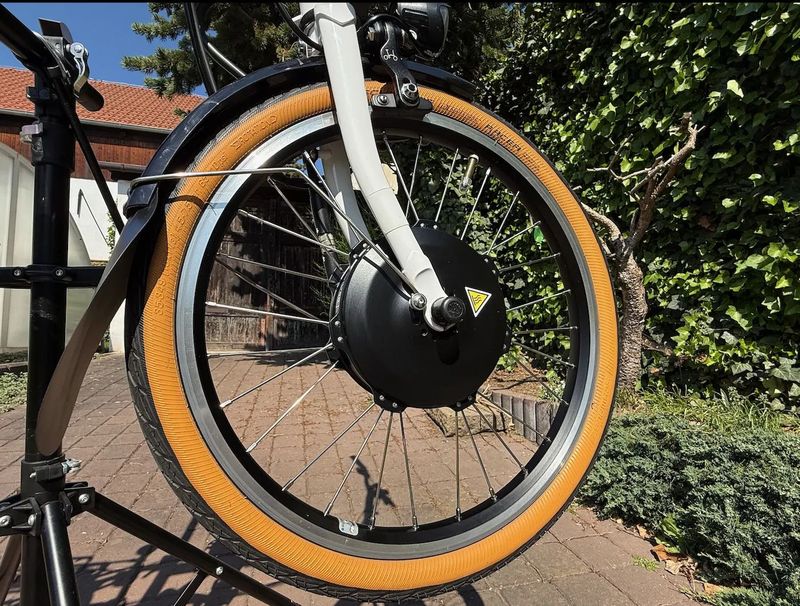 Brompton Electric H6LD (2020) bílý | elektrické, skládací | TOP STAV