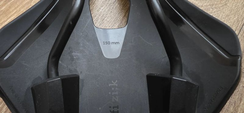 Sedlo Fízik 150 mm