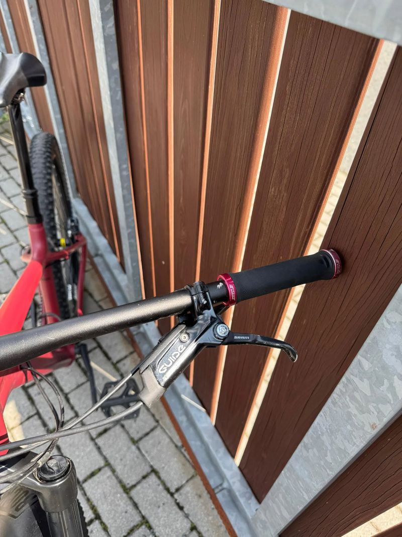 Trailový hardtail Canyon stoic 3