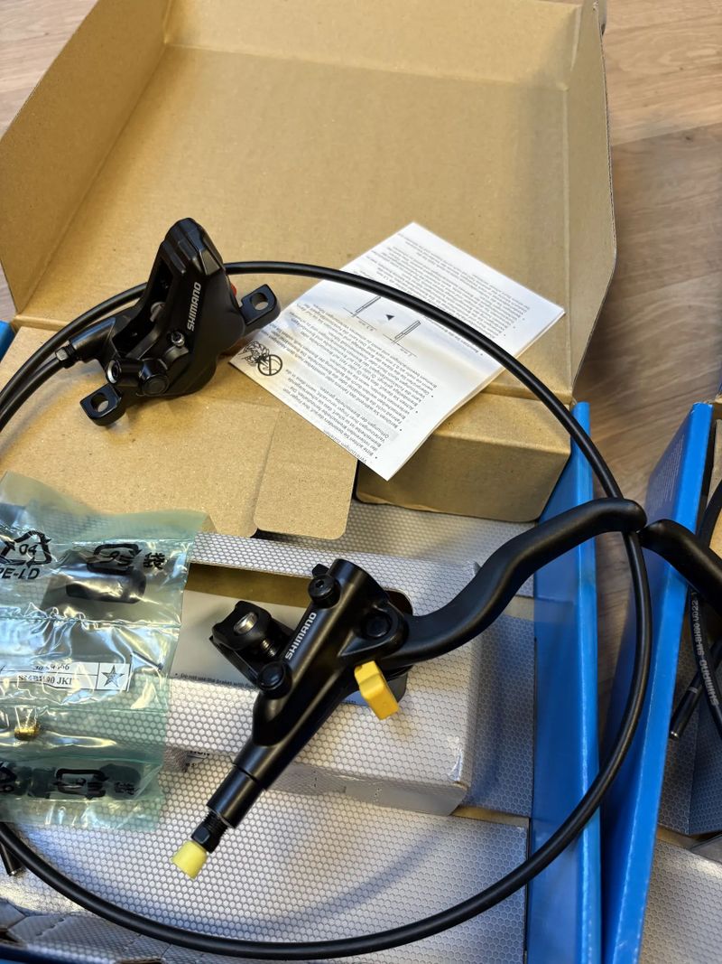 Kotoučové brzdy Shimano BR-MT420