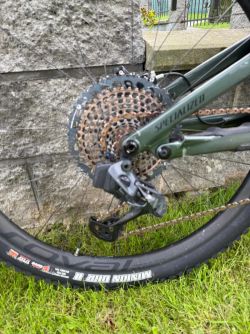 Specialized S-Works Kenevo SL karbon