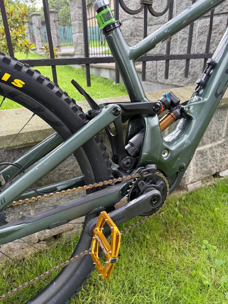 Specialized S-Works Kenevo SL karbon