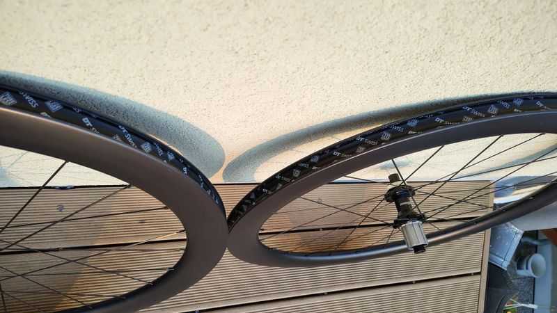 Silniční karbonová kola Vision DB 55, ořech Shimano 