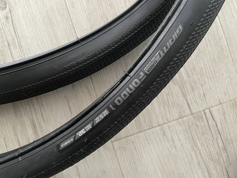 Pláště Giant gavia fondo 1 700x32c 