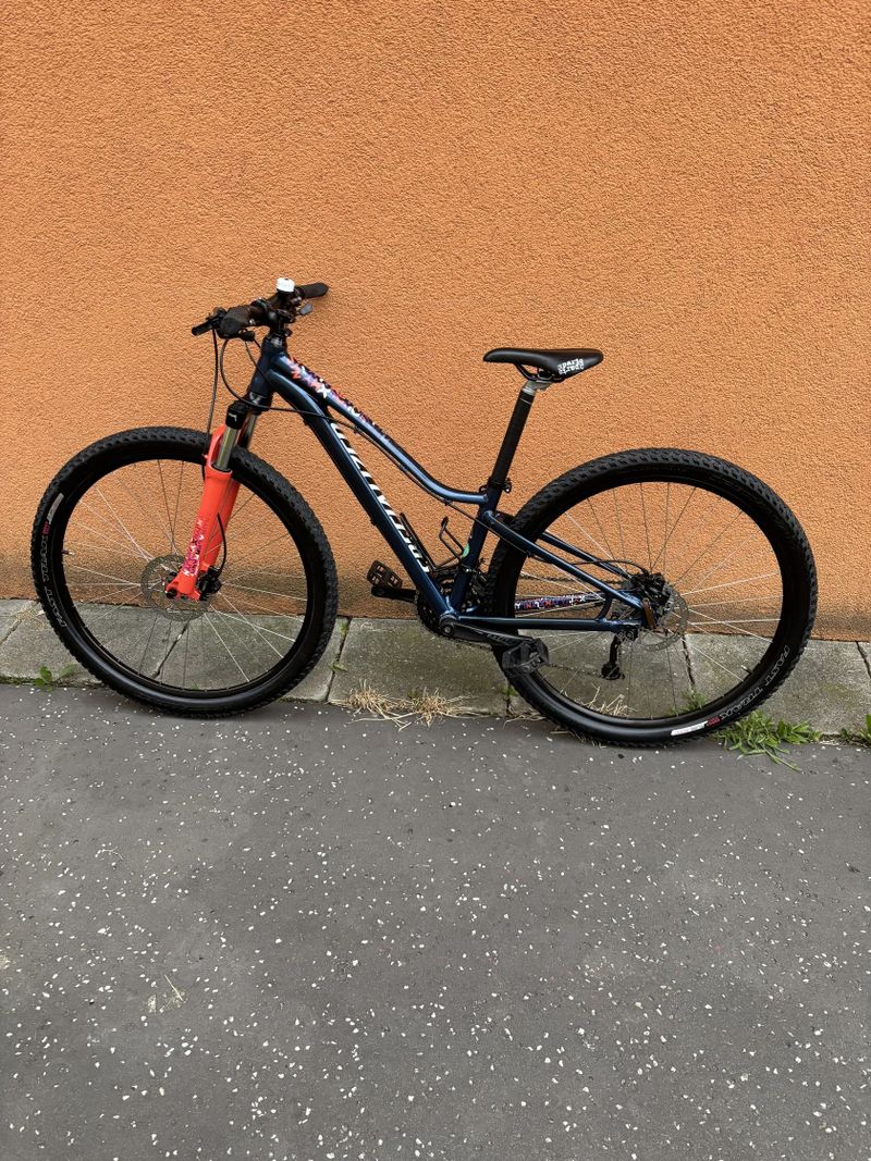 Horské kolo SPECIALIZED