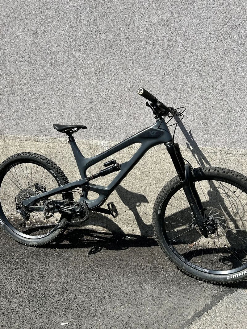Yt capra cf pro