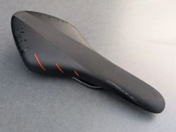 sedlo Fizik Arione R5