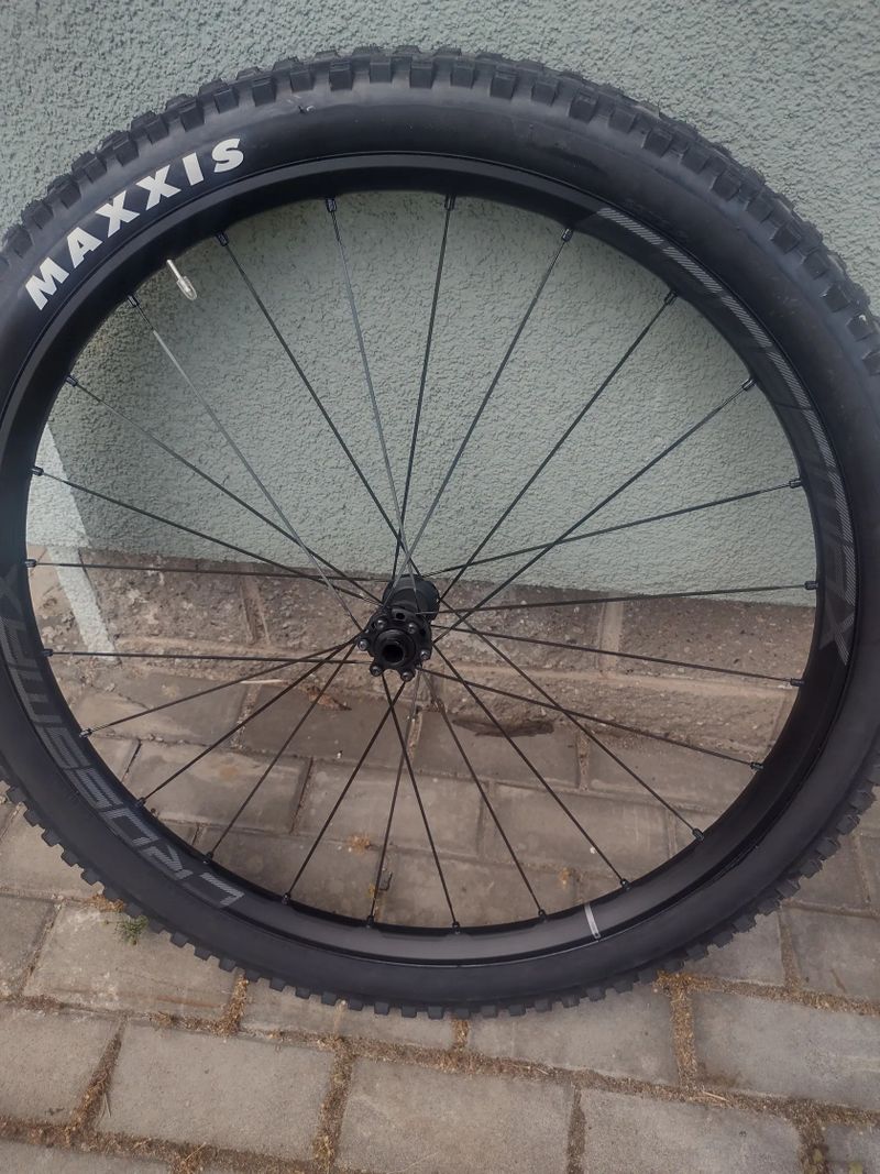 Mavic crosmax