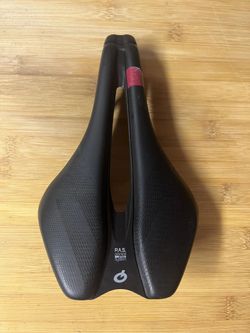 Prodám sedlo Prologo agx 143mm