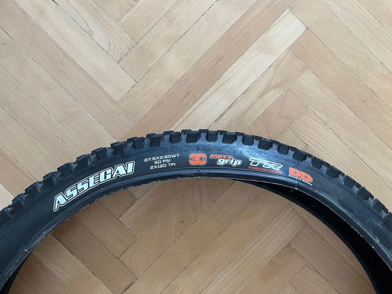 Plášť Maxxis Assegai 27,5×2.50" WT 3CG/DD/TR