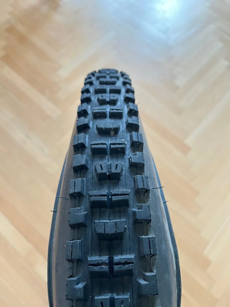 Plášť Maxxis Minion DHR II 27,5×2.40" WT 3CT/DD/TR