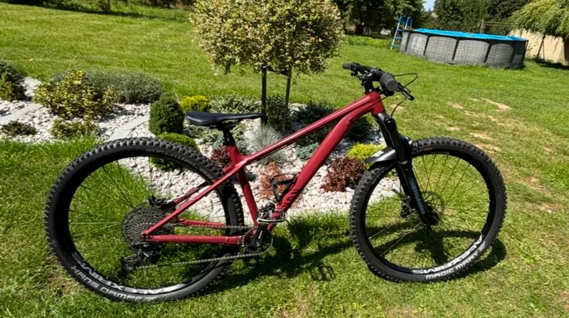 Prodám pevné trailové kolo Canyon Stoic 3