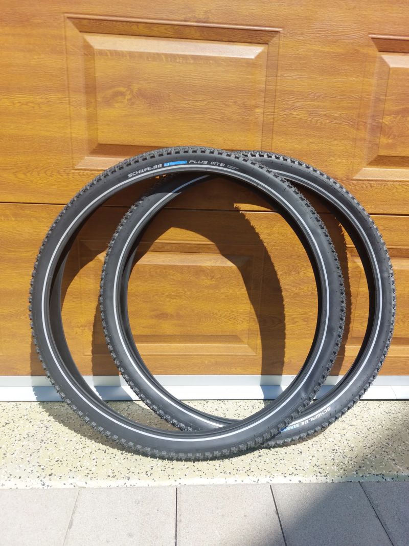 2ks nové pláště Schwalbe Marathon Plus SmartGuard, reflex 29x2,1