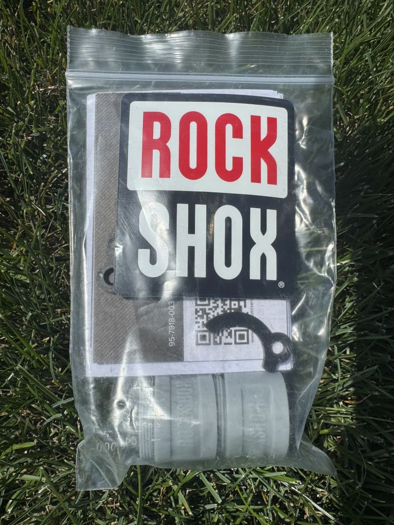 vidlice Rock Shox ZEB Ultimate Charger 3 RC2 w/ButterCup 29" 160mm