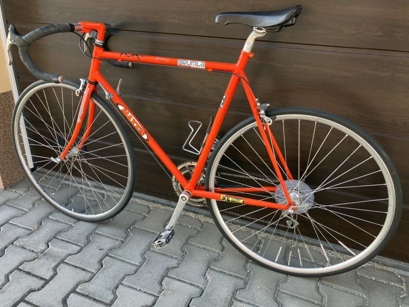 Silnička retro