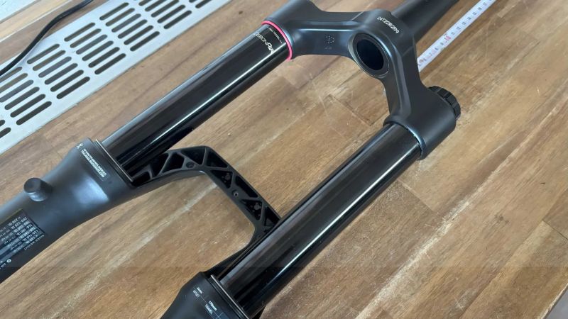 RockShox Zeb Select+ NOVÁ