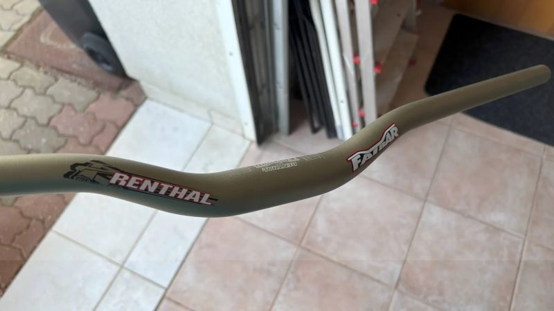 Renthal Fatbar 31,8 o délce 780mm