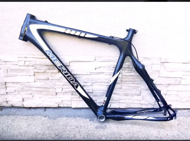 Merida Flex Carbon - 1250 g 