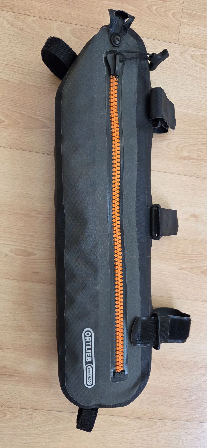 Prodám rámovou brašnu 1.generace ORTLIEB Frame-Pack Toptube 4 l