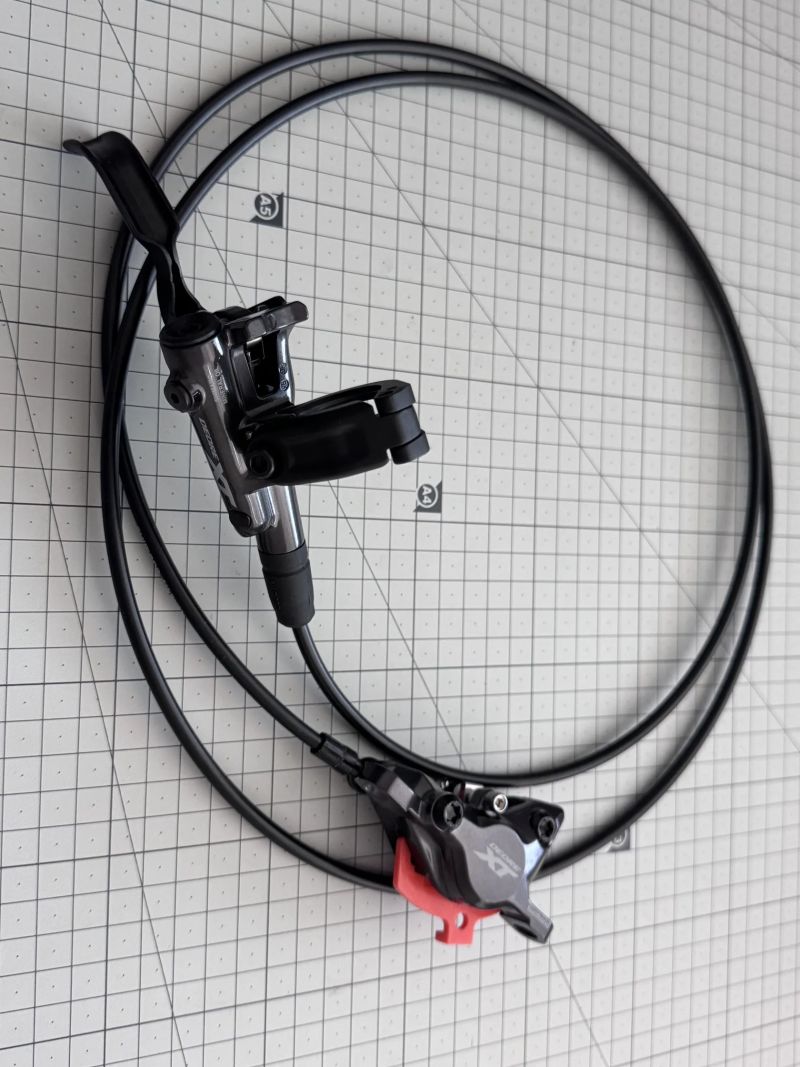 Shimano XT zadní brzda M8100, nová