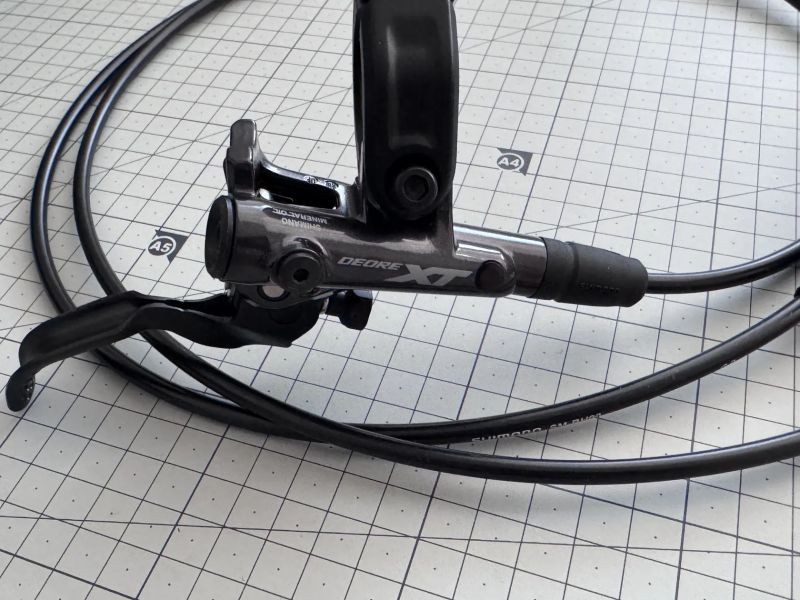 Shimano XT zadní brzda M8100, nová
