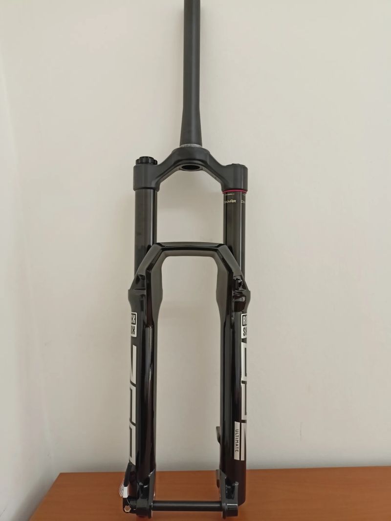 ROCK SHOX ZEB Ultimate Charger3 160 mm 29“