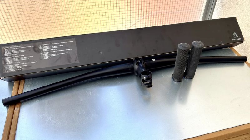 Karbonová řídítka Specialized Roval Control SL+Představec Roval Control SL