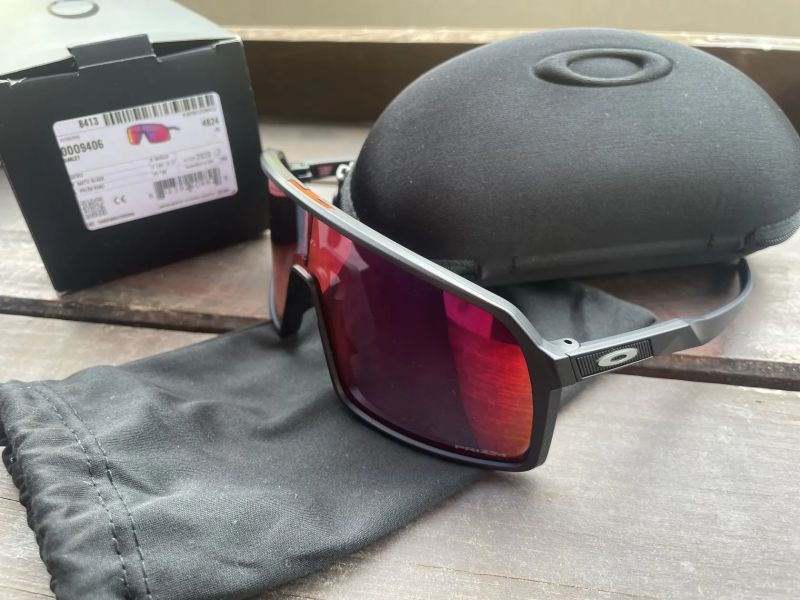 Oakley Matte Black/Prizm Road