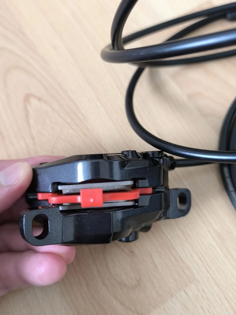 Nové Shimano Deore BR-M6100 -set 