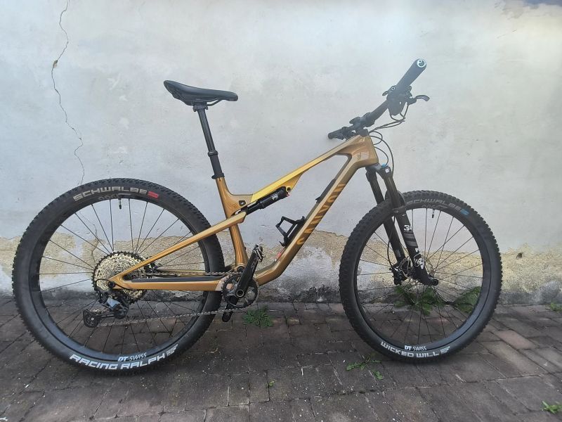 Canyon Lux Trail CF 7- velikost L, Late Sunset