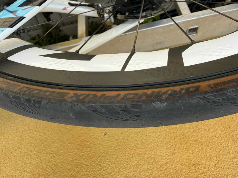 Canyon CFR e-Tap vel.L (175-190 cm)