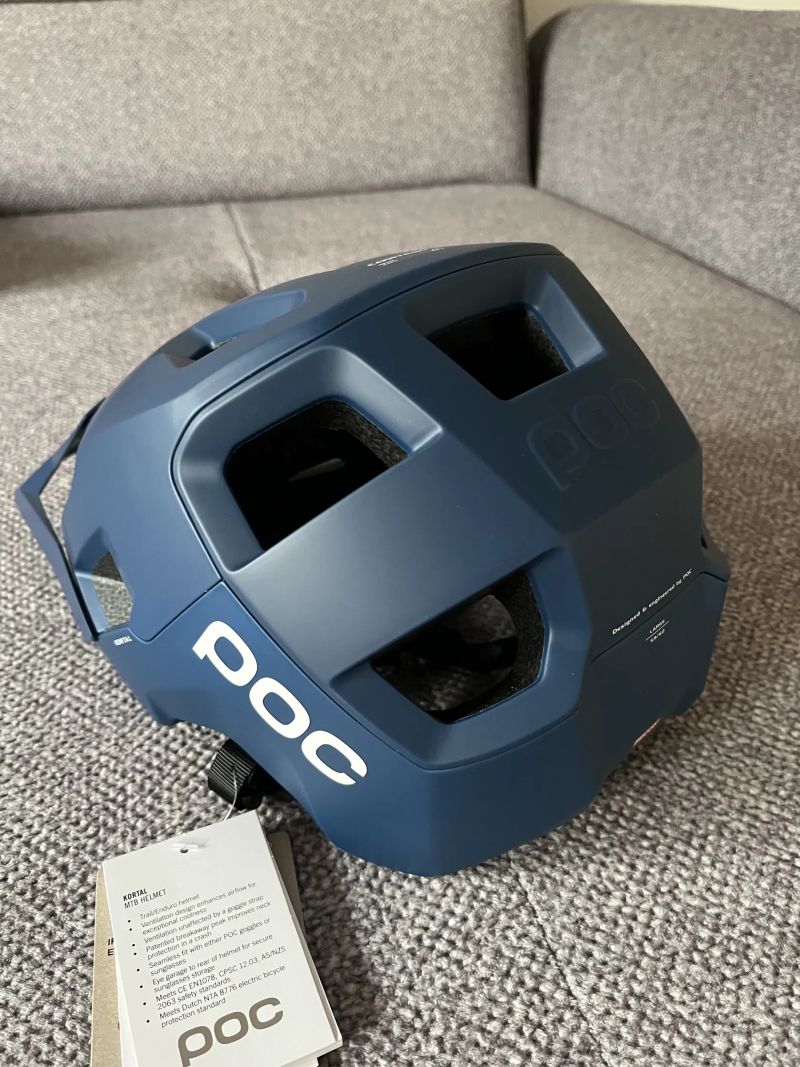 POC KORTAL Blue Matt 59-61cm - NOVÁ V ORIGINÁLNÍM BALENÍ