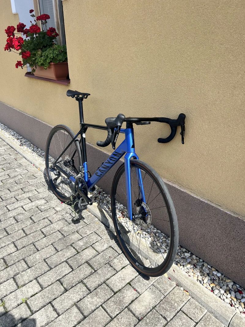 Canyon Ultimate CF SL 7 Di2