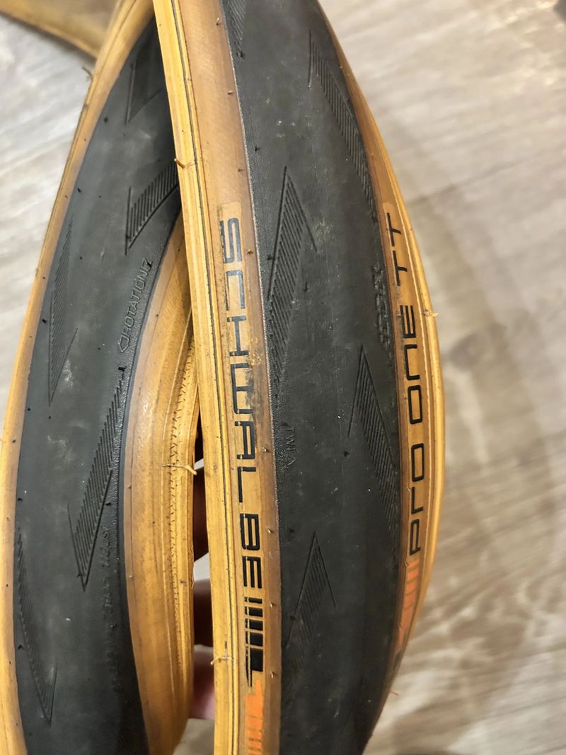 Pláště Schwalbe Pro One TT TLE