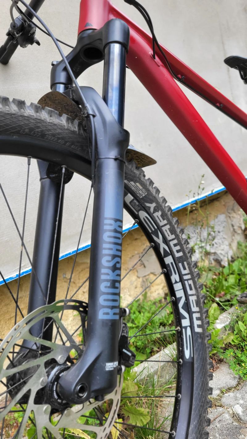 Canyon Stoic 3 - trailové Mtb kolo