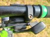 7,7 kg ultralehké dětské zelené kolo Kubikes 20L MTB od 110 cm, vylepšené o PÁČKOVÉ ŘAZENÍ, blatníky