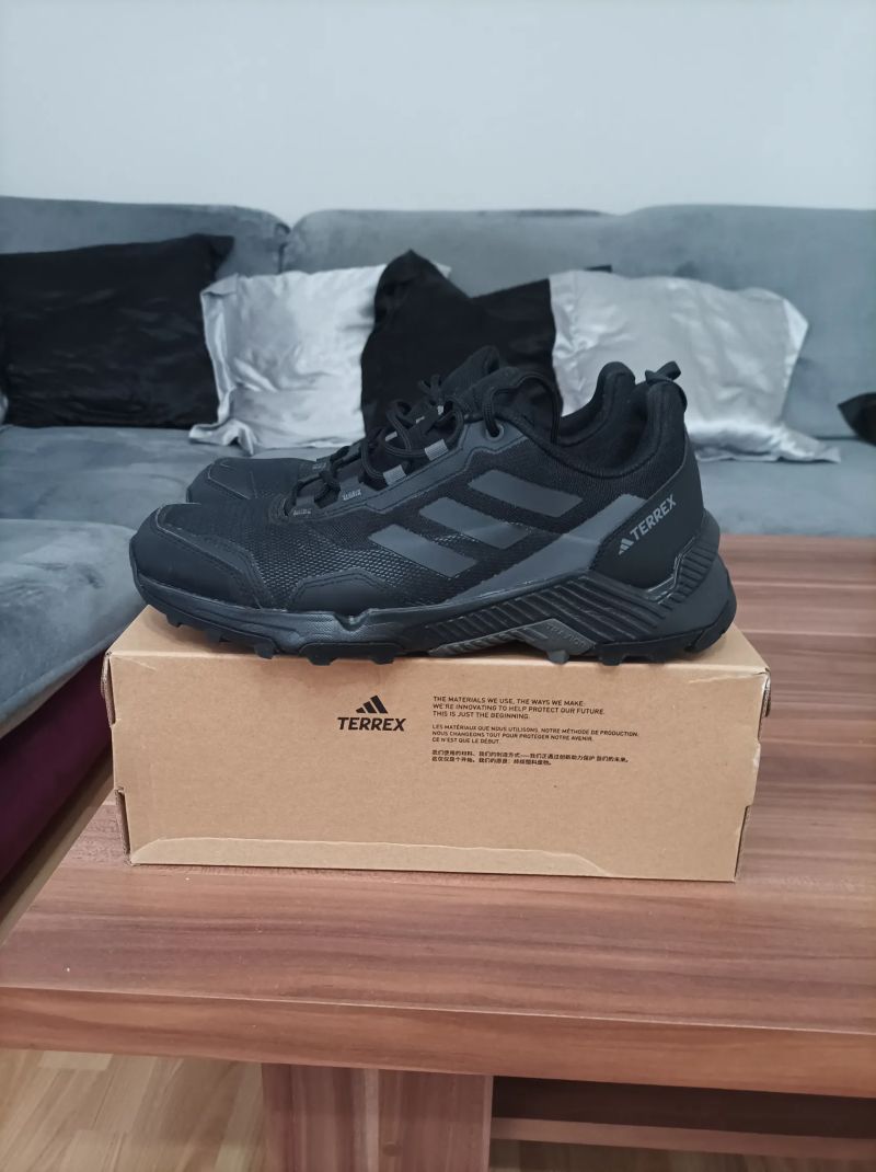 Adidas Terrex Estrail 2 - 44 vel -28 cm