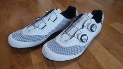 Silniční tretry Northwave Mistral Plus 45,5 White /Black 