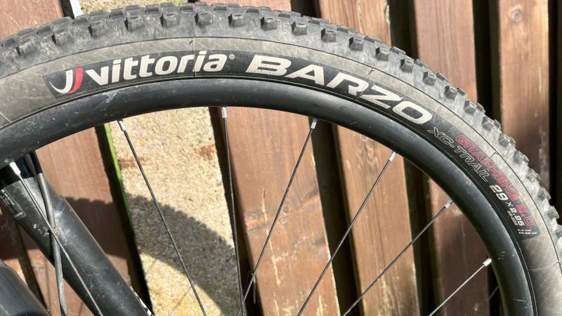 Rockrider XC 900 carbon 29″ (2019) – velikost L, najeto 1 411 km, TOP stav