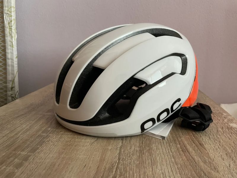 POC Omne Air MIPS fluorescent orange