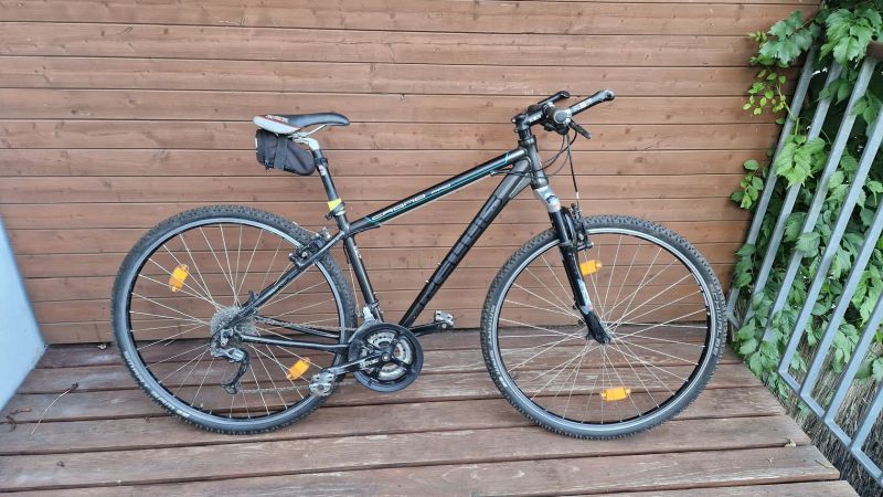 Trekové kolo PELL’S velikost M, 28"